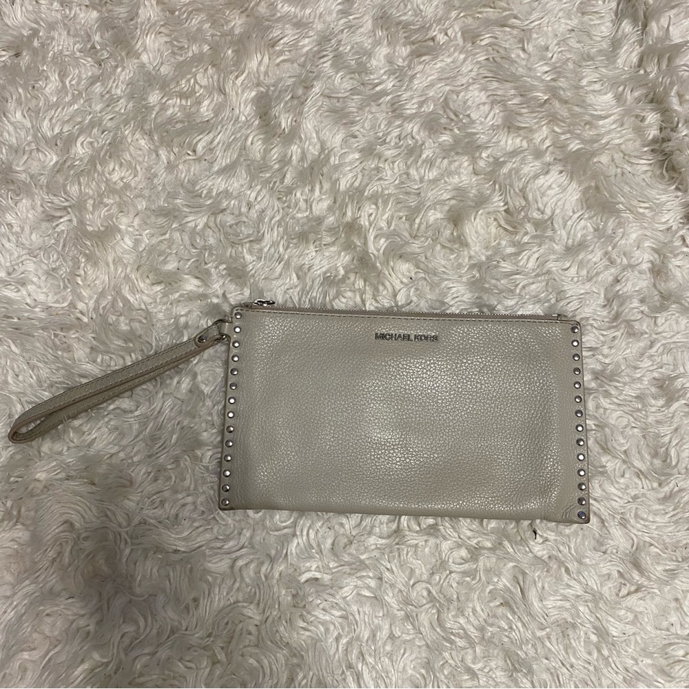 Micheal Kors hand bag